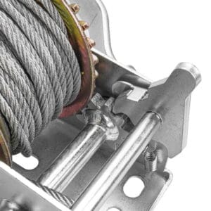 Close-up detail of the one-piece forged gear mechanism and ratchet switch pawl on the WOKIN hand winch ensuring secure operation.